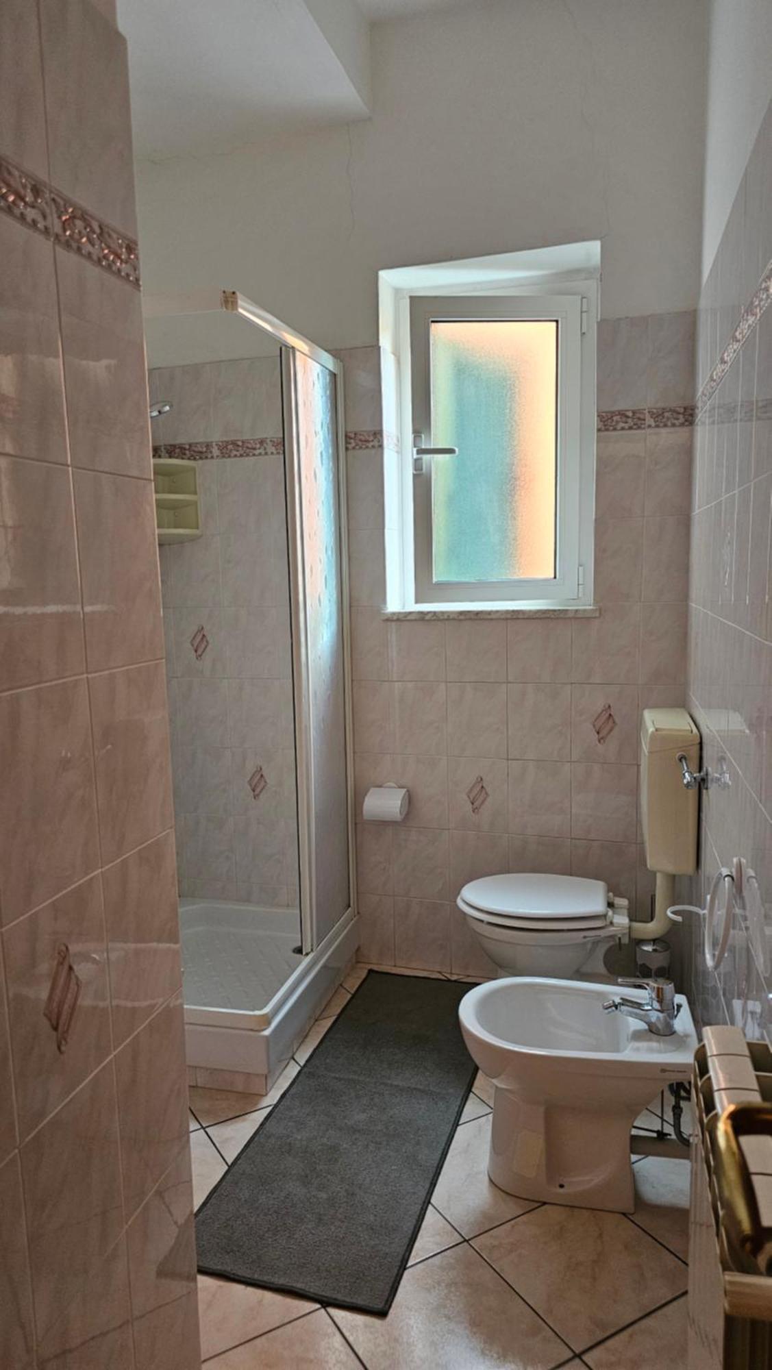 Casa Atena, Spaziosa, Luminosa, Ad Un Passo Dal Mare E Nel Cuore Di Apartment *