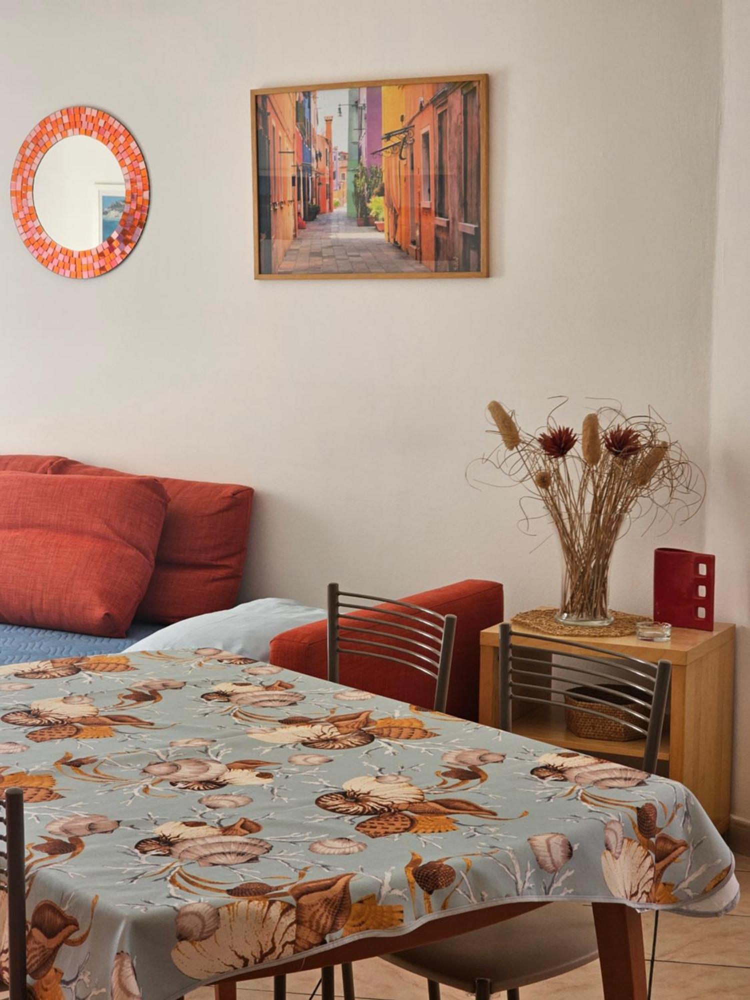 Apartment Casa Atena, Spaziosa, Luminosa, Ad Un Passo Dal Mare E Nel Cuore Di Varazze