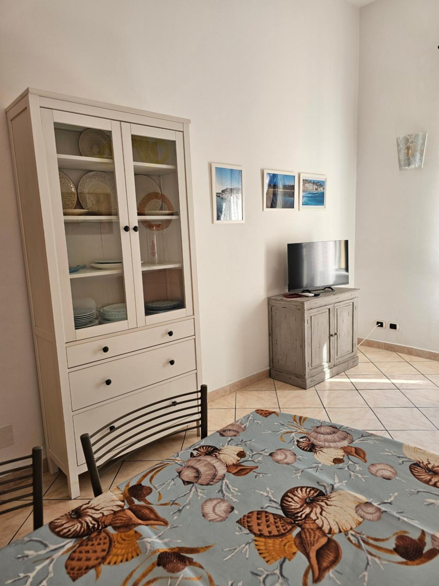 Casa Atena, Spaziosa, Luminosa, Ad Un Passo Dal Mare E Nel Cuore Di Varazze