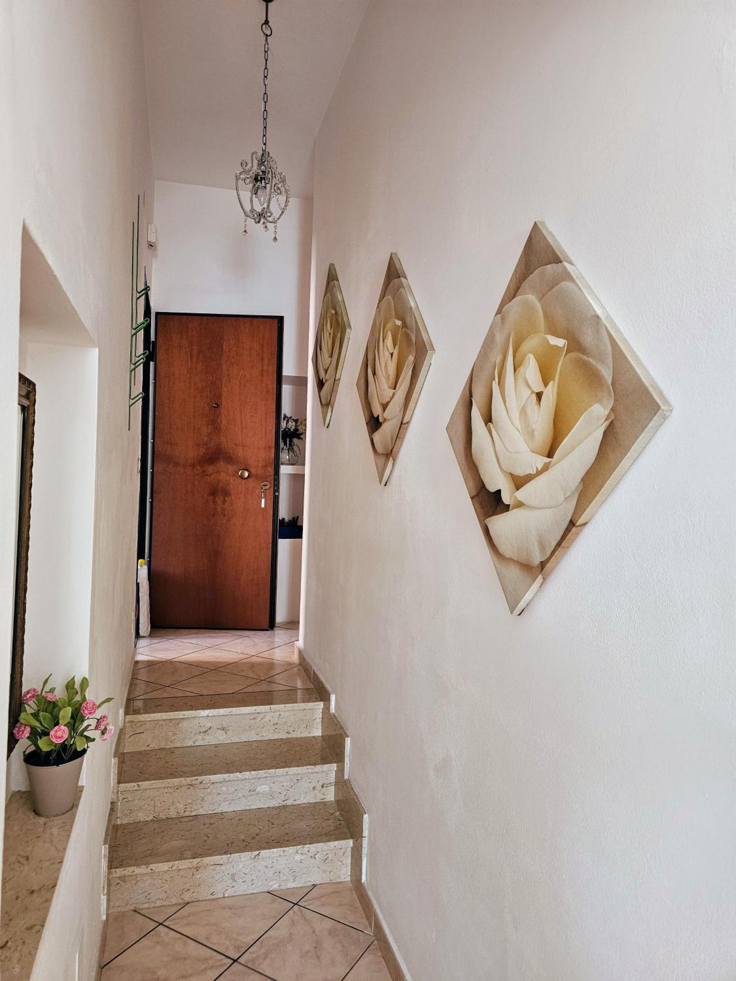 Casa Atena, Spaziosa, Luminosa, Ad Un Passo Dal Mare E Nel Cuore Di